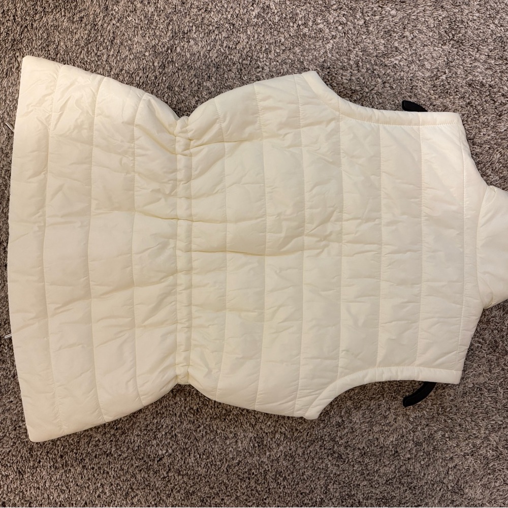 Calvin Klein Off-White Quilted Vest - Picture 2 of 2